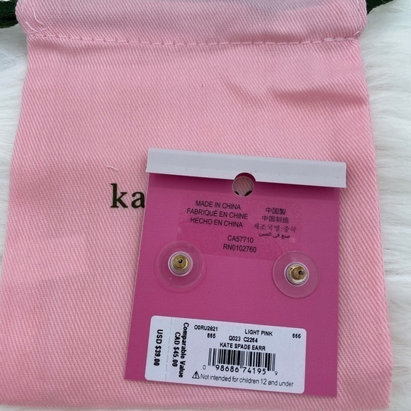 🌸SOLD🌸 Kate Spade Flower Stud Earrings NWT - Picture 4 of 4